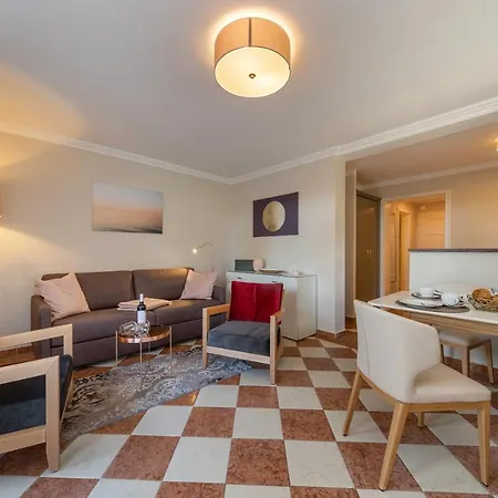 Apartment Quisisana *